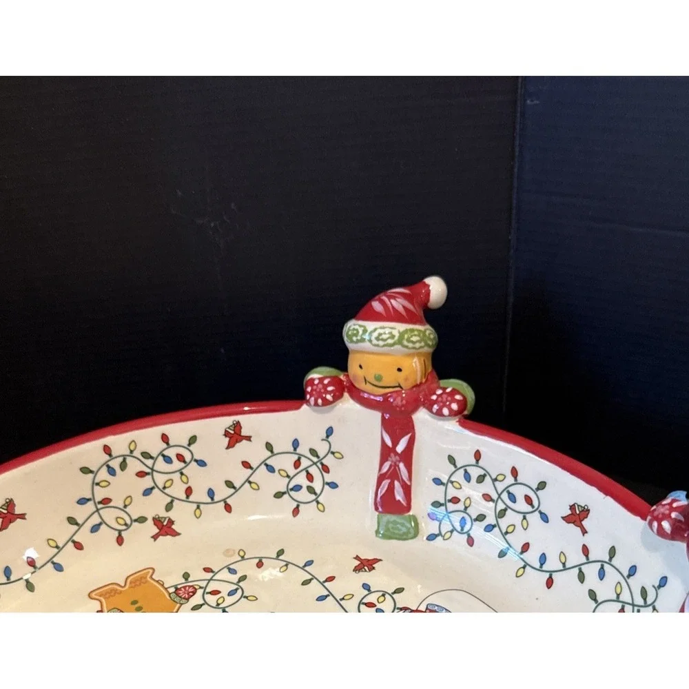 Temptations Special Edition 2 Quart‎ Holiday Bowl Winter Whimsy 3D Reindeer